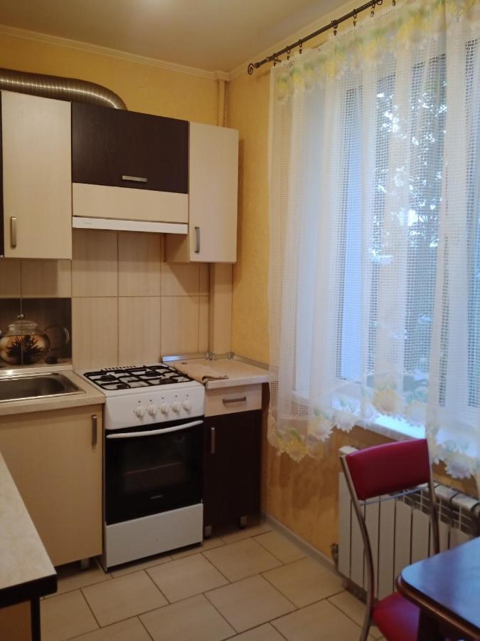 2 К Квартира Между Двумя Станциями Метро Студенческая И Академика Павлова Carcóvia Exterior foto